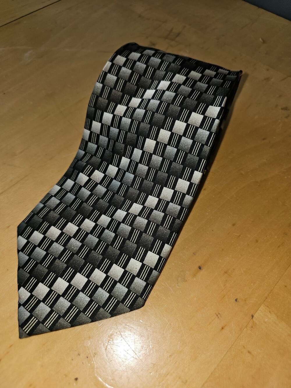 Croft & Barrow Black Gray Silver Geometric Checkered Pattern Silk Necktie